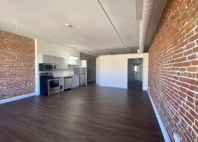 Property at 309 Delaware St #308, Kansas City, MO, 64105, 1 bed, 1 bath, [object Object]