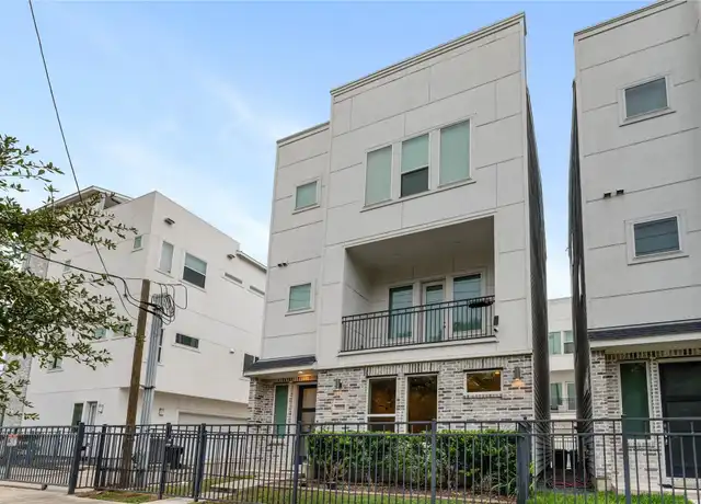 Property at 3110 Crawford St, Houston, TX, 77004, 3 beds, 3.5 baths, [object Object]