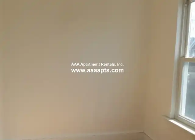 Property at 164 Park St Unit 2, Medford, MA, 02155, 4 beds, 1 bath, [object Object]