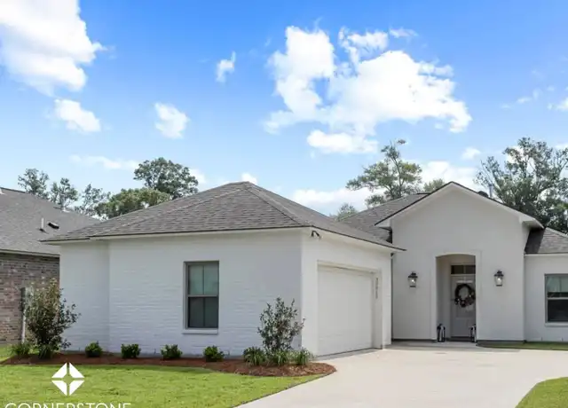Property at 30010 Sanctuary Blvd, Denham Springs, LA, 70726, 3 beds, 2 baths, [object Object]