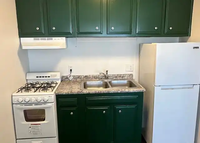 Property at 2003 N 45th St Unit 200716, Omaha, NE, 68104, 1 bed, 1 bath, [object Object]