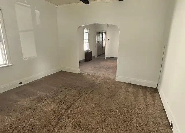 Property at 604-606 Ash St Unit 606, Dickson City, PA, 18519, 2 beds, 1 bath, [object Object]