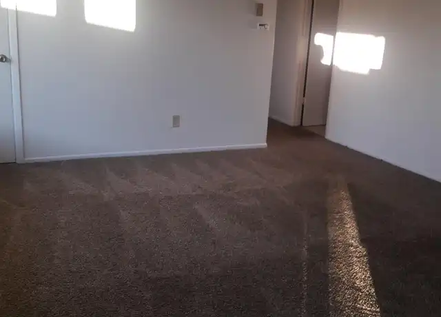Property at 708 Norman Ave NE Unit 2, Salem, OR, 97301, 2 beds, 1 bath, [object Object]