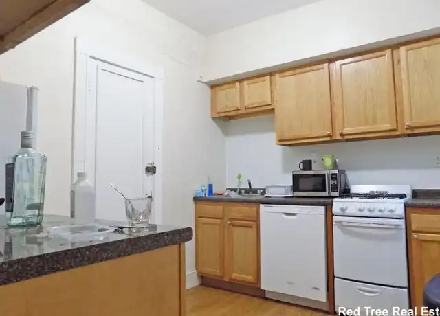 Property at 127 Sutherland Rd, Brighton, MA, 02135, 2 beds, 1 bath, [object Object]