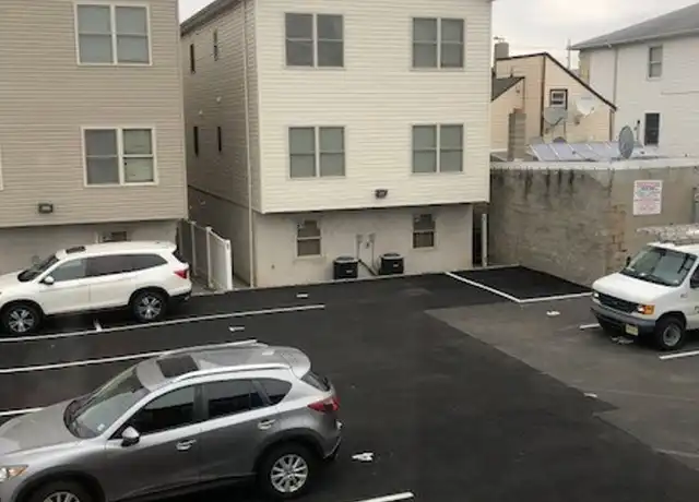 Property at 116 South St Unit 2L, Newark, NJ, 07114, 2 beds, 1 bath, [object Object]