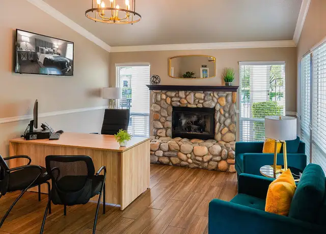 Photo of 99 Cable Cir, Folsom, CA 95630