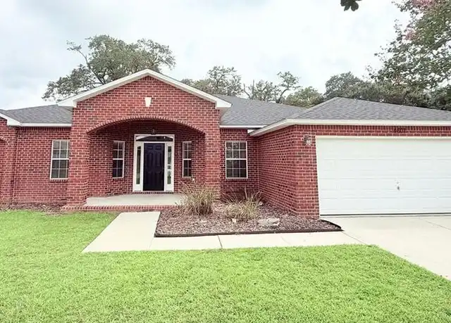 Property at 4607 Carmel Cir, Milton, FL, 32571, 4 beds, 2 baths, [object Object]