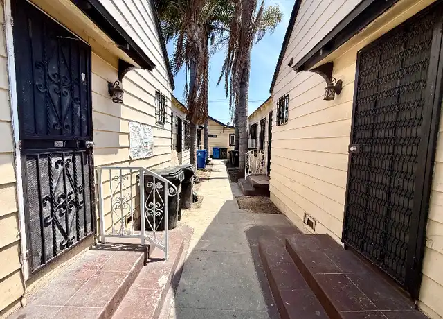 Property at 534 W 77th St Unit 534, Los Angeles, CA, 90044, 1 bed, 1 bath, [object Object]