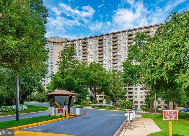 Property at 5225 Pooks Hill Rd Unit 1219N, Bethesda, MD, 20814, 2 beds, 1 bath, [object Object]