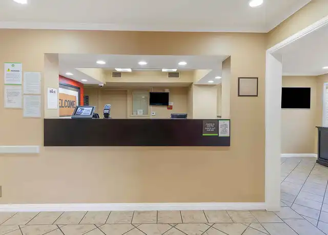 Property at Los Angeles - Torrance - Del Amo Circle - 3995 W Carson St, Torrance, CA, 90503, 0 beds, 1 bath, [object Object]