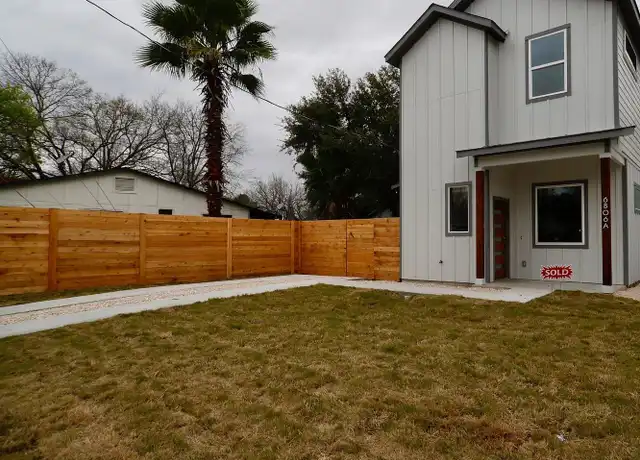 Property at 6806 Porter St, Austin, TX, 78741, 2 beds, 2.5 baths, [object Object]