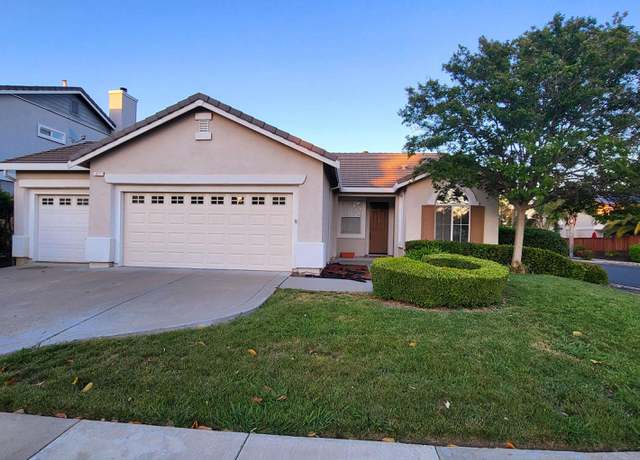 Photo of 977 Chamomile Ln, Brentwood, CA 94513