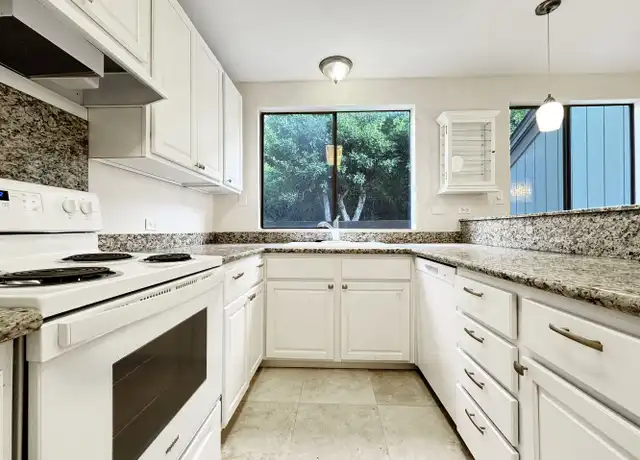 Property at 360 Kawaihae St, Honolulu, HI, 96825, 4 beds, 2.5 baths, [object Object]