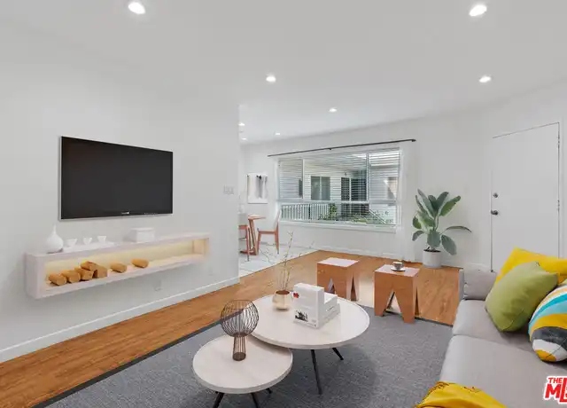 Property at 5468 Blackwelder St Unit 8, Los Angeles, CA, 90016, 1 bed, 1 bath, [object Object]