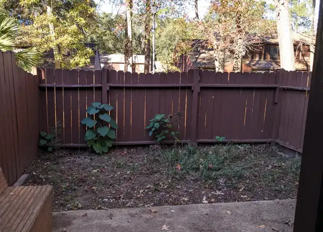 Property at 1220 High Rd, Tallahassee, FL, 32304, 2 beds, 2 baths, [object Object]