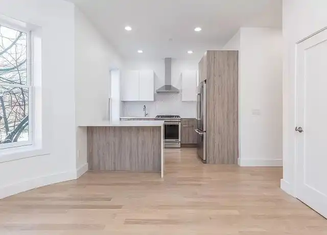 Property at 55 E Springfield St #4, Roxbury, MA, 02118, 2 beds, 1 bath, [object Object]