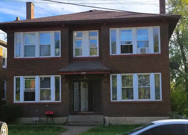 Property at 575 Blair Ave Unit 575-4, Cincinnati, OH, 45229, 3 beds, 1 bath, [object Object]