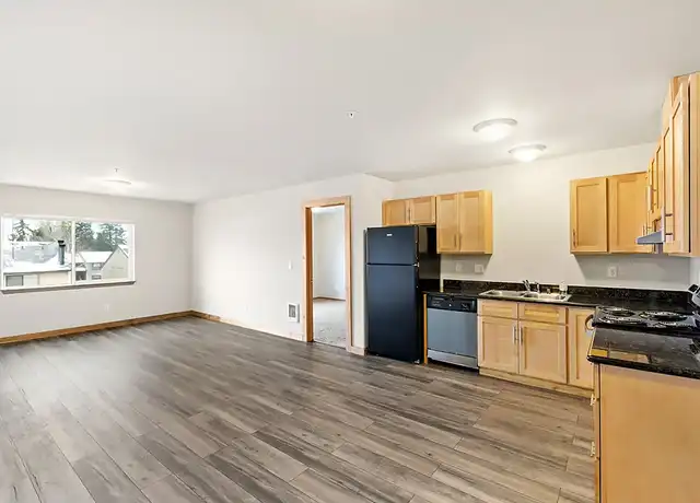 Property at Legacy Ridge: Leasing Specials! Beautifully renovated 1- and 2-bedroom apartments - 901 E 72nd St, Tacoma, WA, 98404, 1-2 bed, 1-2 bath, [object Object]
