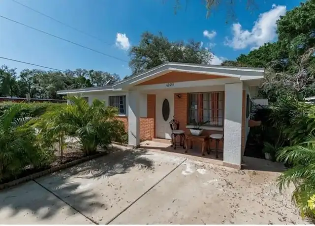 Property at 4223 W Laurel St, Tampa, FL, 33607, 3 beds, 1 bath, [object Object]