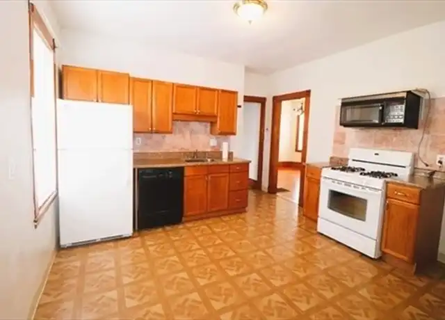 Property at 14 Huntoon St Unit 3, Boston, MA, 02124, 2 beds, 1 bath, [object Object]