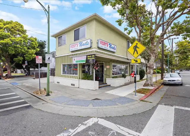 Property at 901 Central Ave Unit 901 Central B, Alameda, CA, 94501, 2 beds, 1 bath, [object Object]