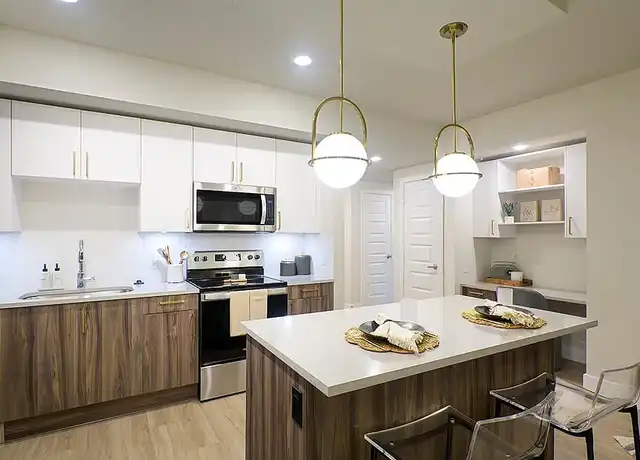 Property at Coasterra Apartments - 150 SE 3rd Ave, Fort Lauderdale, FL, 33301, 0-2 beds, 1-2 bath, [object Object]