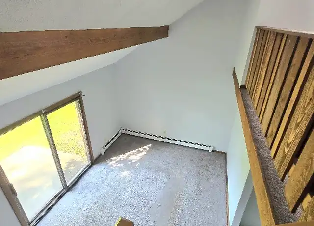 Property at 9120 N Lima Rd, Youngstown, OH, 44514, 1 bed, 1.5 baths, [object Object]