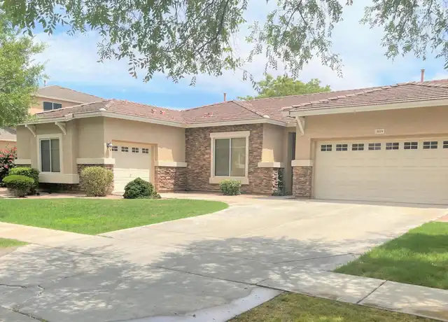Property at 3119 E Lexington Ave, Gilbert, AZ, 85234, 4 beds, 2.5 baths, [object Object]