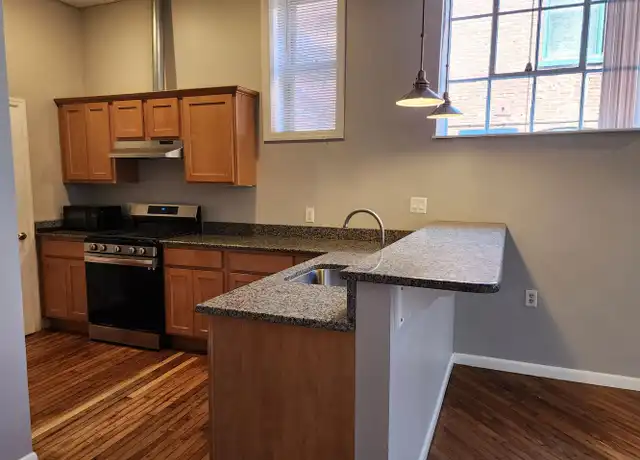 Property at 313 E Fulton St Apt 2, Lancaster, PA, 17602, 2 beds, 1 bath, [object Object]