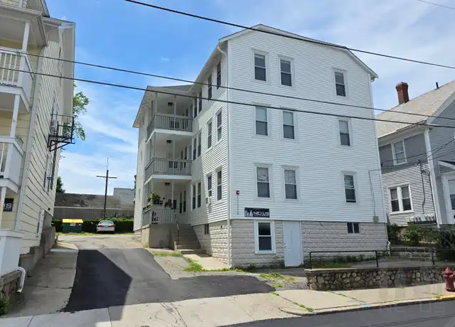 Property at 136 3rd Ave, Woonsocket, RI, 02895, 2 beds, 1 bath, [object Object]