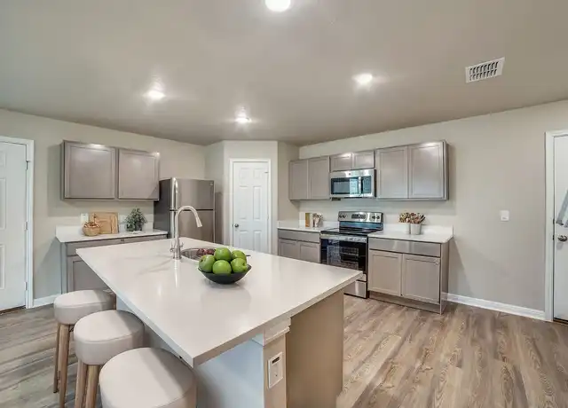Property at Villas at College Park - 7507 Casina Run, San Antonio, TX, 78249, 3-4 beds, 2.5 baths, [object Object]