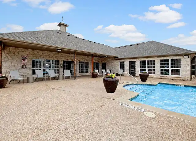 Property at Riviera Apartments - 9900 China Spring Rd, Waco, TX, 76708, 1 bed, 1 bath, [object Object]