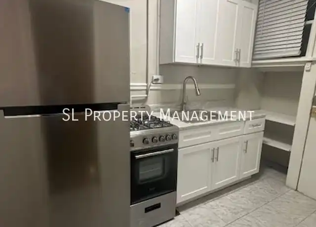Property at 215 S Arthur Ashe Blvd Unit 2, Richmond, VA, 23220, 1 bed, 1 bath, [object Object]