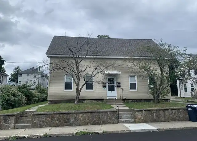 Property at 19 Whitcomb St Unit 1L, Webster, MA, 01570, 2 beds, 1 bath, [object Object]