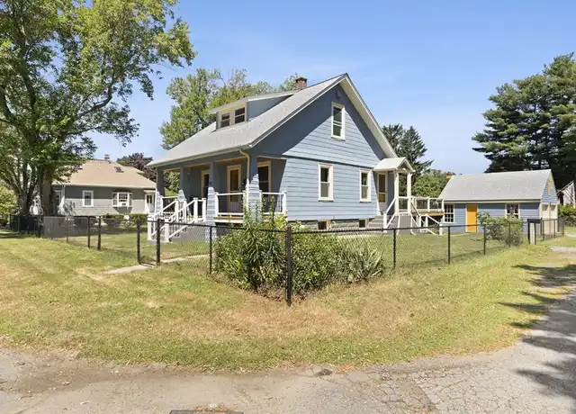 Property at 34 Ricard St Unit 1, Seekonk, MA, 02771, 3 beds, 2 baths, [object Object]