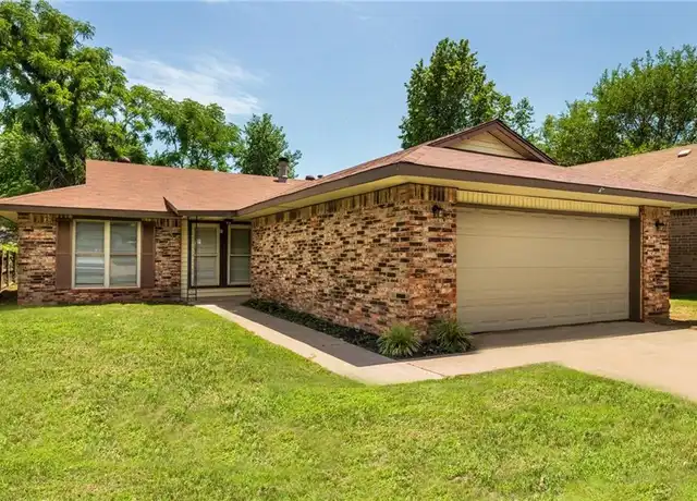 Property at 12308 SW 14th St, Yukon, OK, 73099, 3 beds, 2 baths, [object Object]