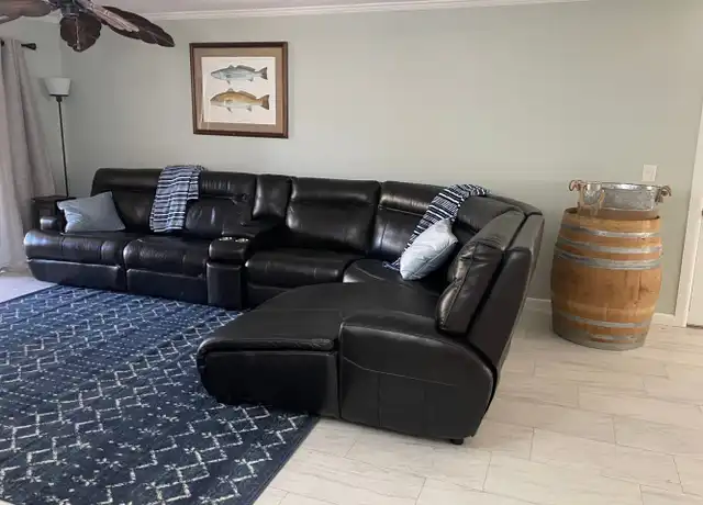 Property at 11445 W Riverhaven Dr, Homosassa, FL, 34448, 3 beds, 2 baths, [object Object]
