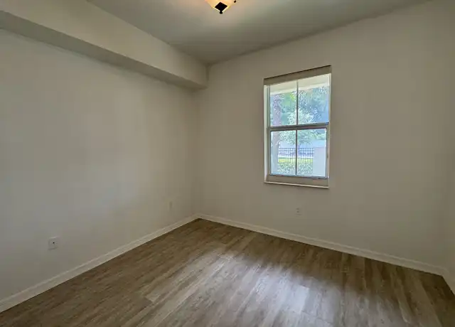 Property at 10885 NW 89th Ter #112, Doral, FL, 33178, 3 beds, 2 baths, [object Object]