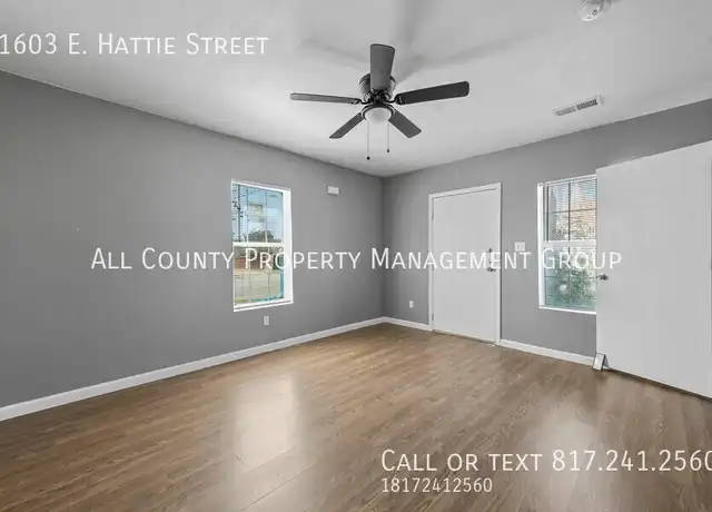 Property at 1603 E Hattie St, Fort Worth, TX, 76104, 1 bed, 1 bath, [object Object]