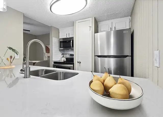 Property at Lexington Apartment Homes - 5426 Meadowcreek Dr, Dallas, TX, 75248, 1 bed, 1 bath, [object Object]