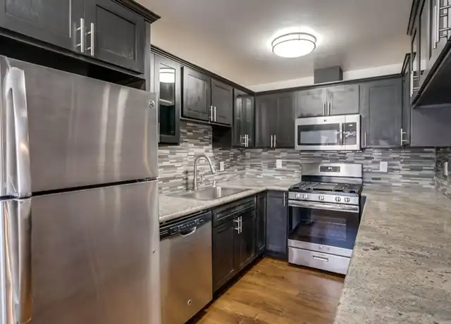 Property at 3638 W 113th St Unit 11, Inglewood, CA, 90303, 2 beds, 1 bath, [object Object]