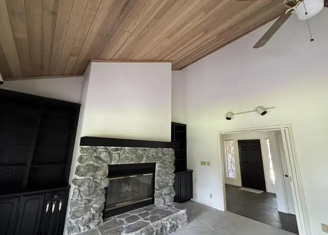 Property at 11384 Bobcat Ct, Penn Valley, CA, 95946, 2 beds, 1.5 baths, [object Object]