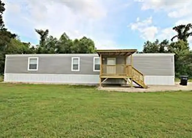 Property at 663 E Bayou Rd, Belle Chasse, LA, 70037, 3 beds, 2 baths, [object Object]