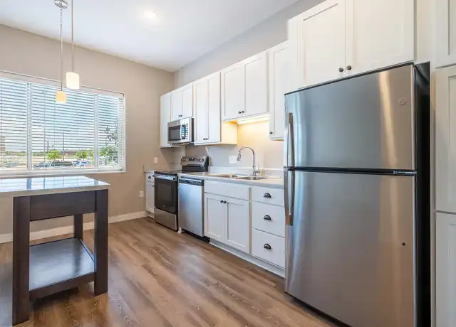 Property at The Knox Apartments - 1801 American Blvd W, Minneapolis, MN, 55431, 0-1 beds, 1 bath, [object Object]