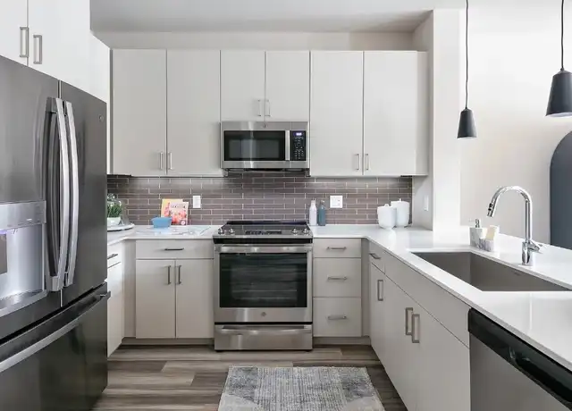 Property at 137 Bryant Ave Unit 2, White Plains, NY, 10605, 2 beds, 2 baths, [object Object]