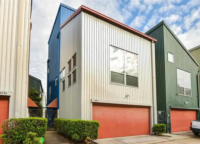 Property at 6924 Yellowstone Way Dr, Houston, TX, 77054, 2 beds, 2 baths, [object Object]