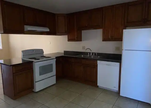 Property at WIllo Heights Apartments - 2174 Coley Ave, Escalon, CA, 95320, 2 beds, 1 bath, [object Object]