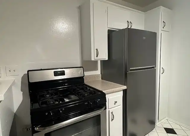 Property at 3815 Los Feliz Blvd, Los Angeles, CA, 90027, 1 bed, 1 bath, [object Object]