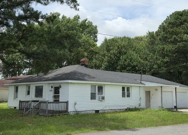 Property at 2300 South St Unit 1, Franklin, VA, 23851, 3 beds, 1 bath, [object Object]