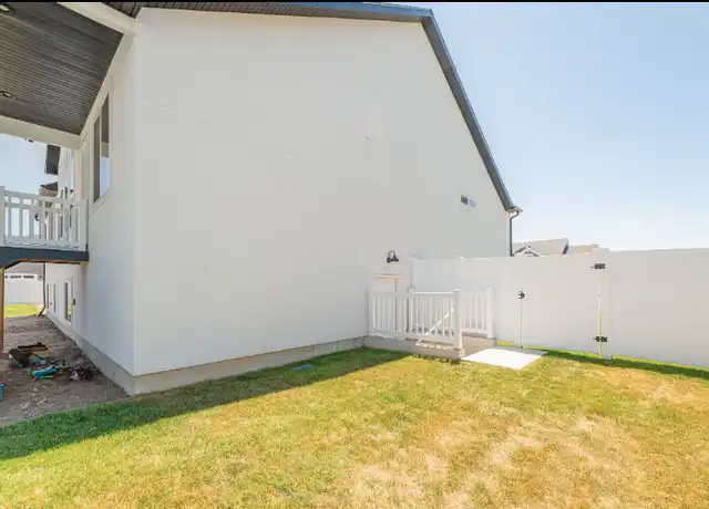 Property at 5258 W 3750 S Unit 1, Hooper, UT, 84315, 3 beds, 1 bath, [object Object]